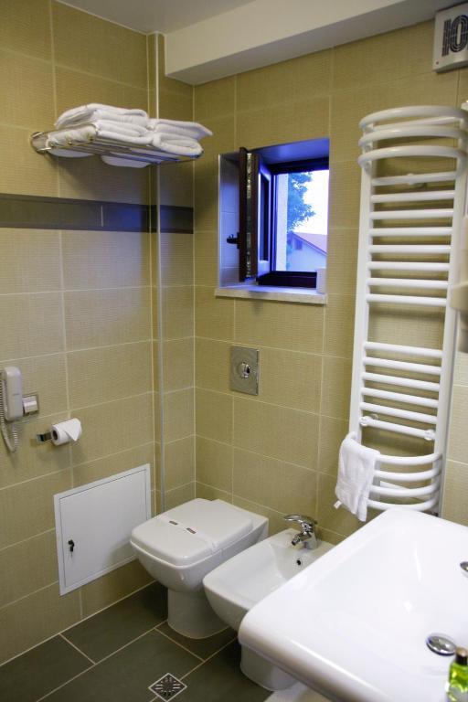 Hotel Anna Junior Târgu Jiu Quarto foto