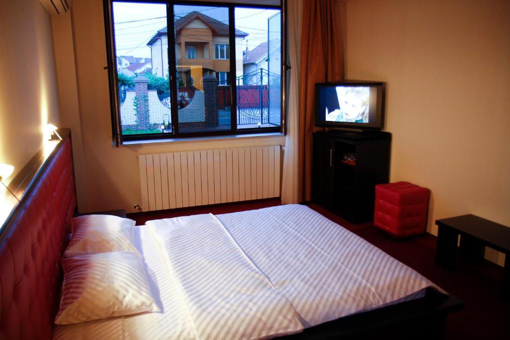 Hotel Anna Junior Târgu Jiu Quarto foto