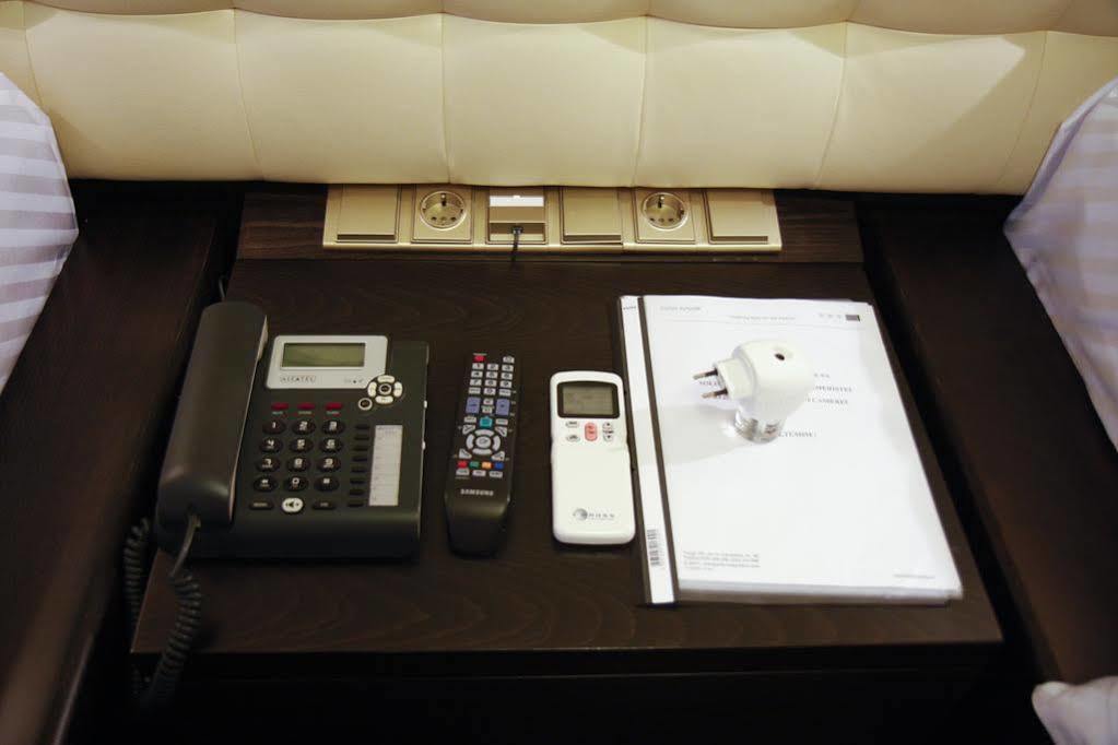 Hotel Anna Junior Târgu Jiu Quarto foto